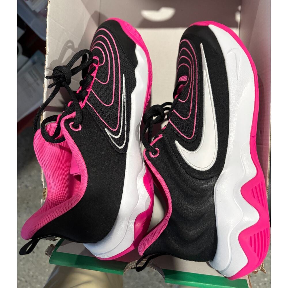 Nike Giannis Immortality 4 GS Black Laser Fuchsia White FZ6734-004 Size 6.5Y New